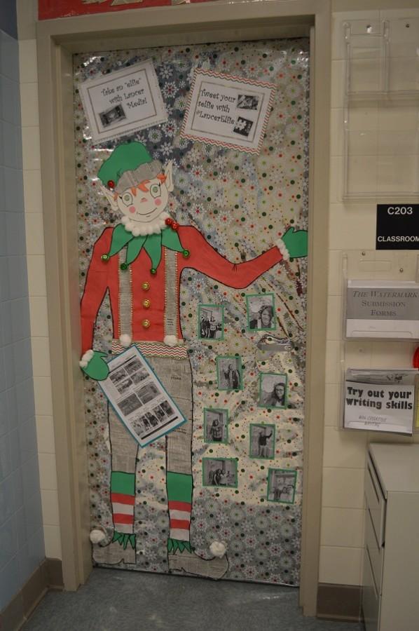 The Peoples Choice: Holiday door competition
