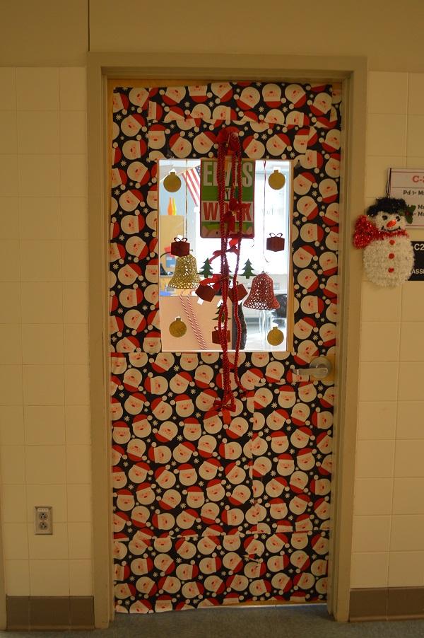 The People’s Choice: Holiday door competition – The Lance