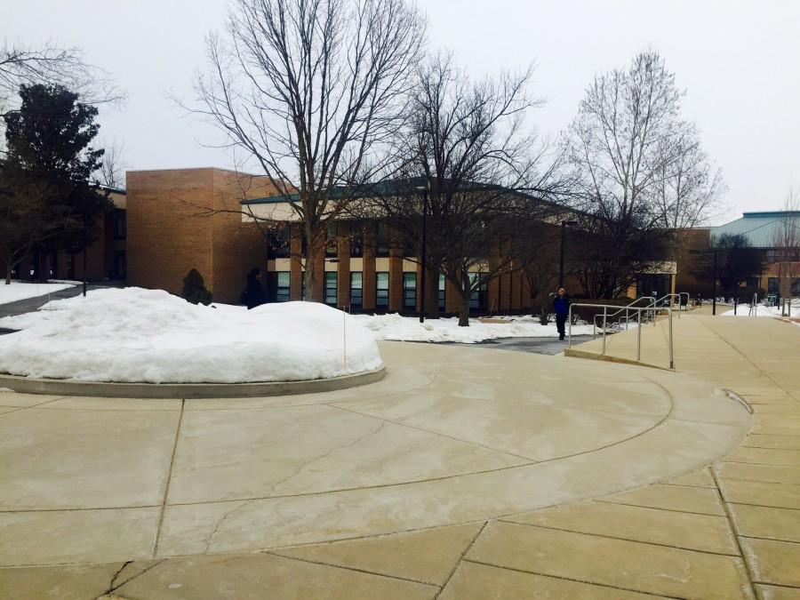 Normally a popular hang out spot on FCCs campus, students hurry to class to stay out of the cold. 