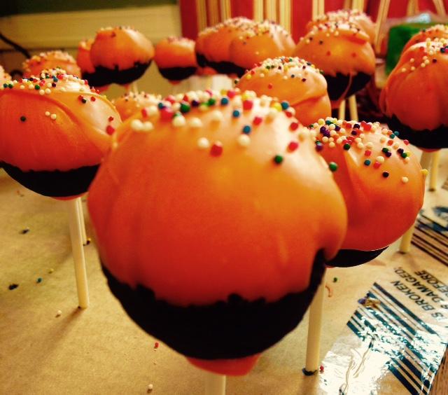 Lancer Media Kitchen: Cake pops are a treat, a gift, and welcome Spring!