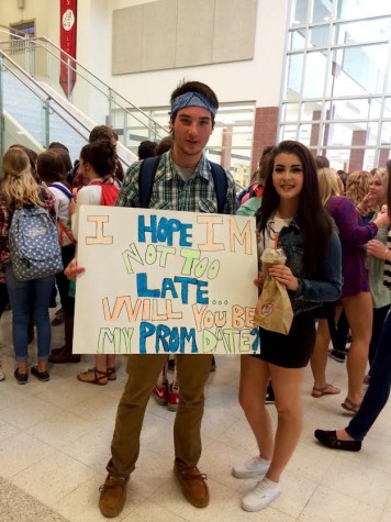 Kyle Fayhey asks Kaylee Henry to prom.