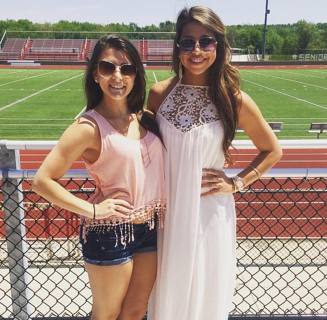 Alex Palmer and Phoebe Kolesar joined at the hip during the picnic.