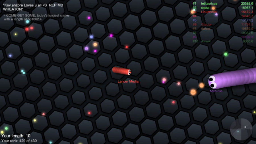 Lancer Media plays Slither.io on the mobile app version.