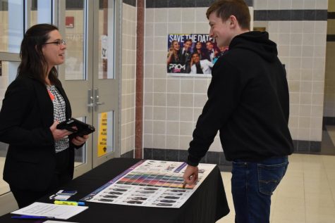 Sean Butehorn talks to Nancy Bolhoff about rental options. 