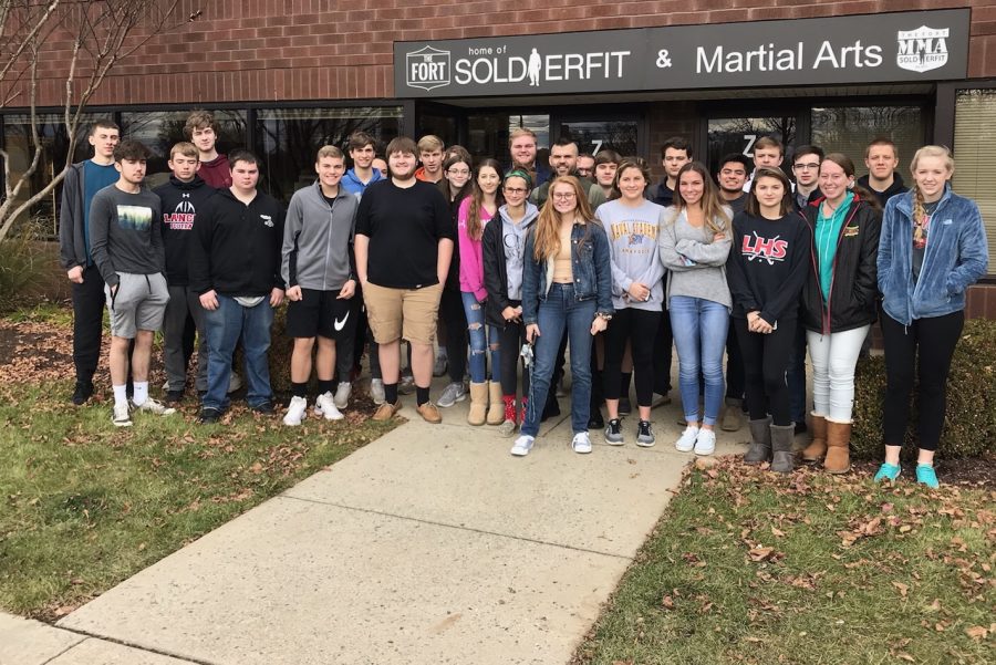 Business students meet with founder of Soldierfit, Danny Farrar