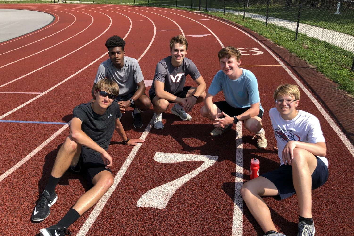 Как пройти school boy run. The boys Бегущий. Track Team. Team Run скины. Running School boy.