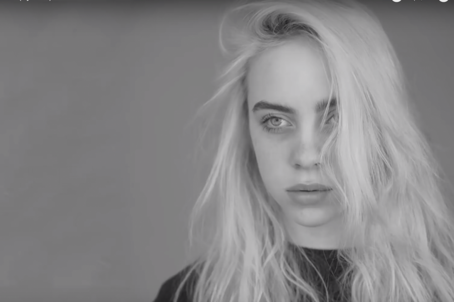 Fans And Fame Teens Flock To Teen Billie Eilish For Music Style