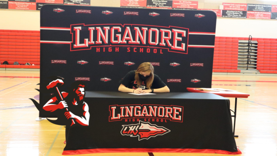Catherine Bowers signed her National Letter of Intent to continue playing Soccer at California University of Pennsylvania. 