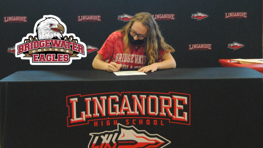 Audrey Beale signed her National Letter of Intent to continue playing Lacrosse at Bridgewater College. 