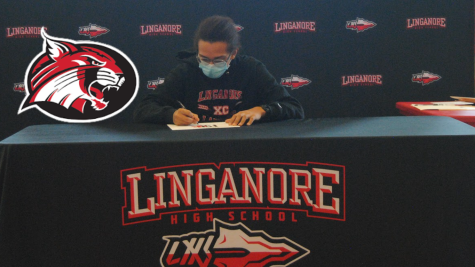 Sam Metzner signed his National Letter of Intent to continue playing Track & Field at Frostburg University. 