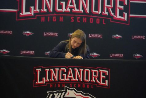 #NationalSigningDay2023: Pickett signs on to play lacrosse at Hood College