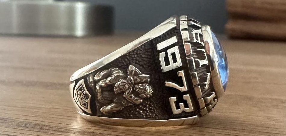 Custom Ring Design - Championship, Corporate, Class Rings – Fox-Rings