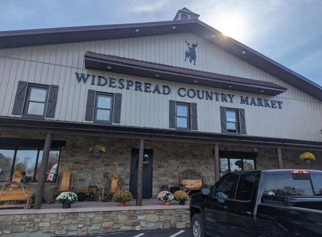 Widespread Country Market and Route 26 Threads are two new businesses in one that have recently opened in Libertytown. (Courtesy of Sierra Howell)